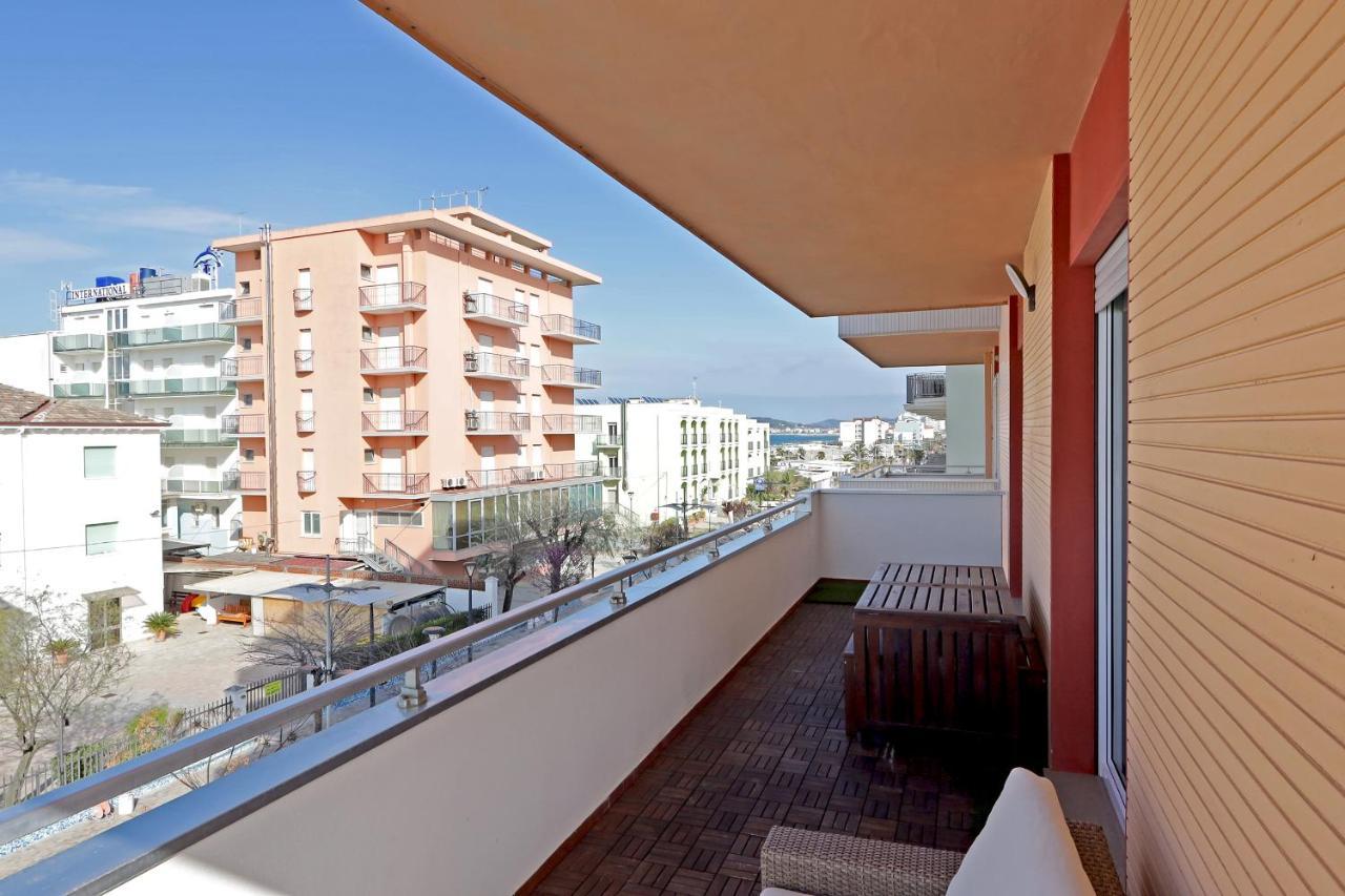 Apartamento Crima Mare Luxury Misano Adriatico Exterior foto