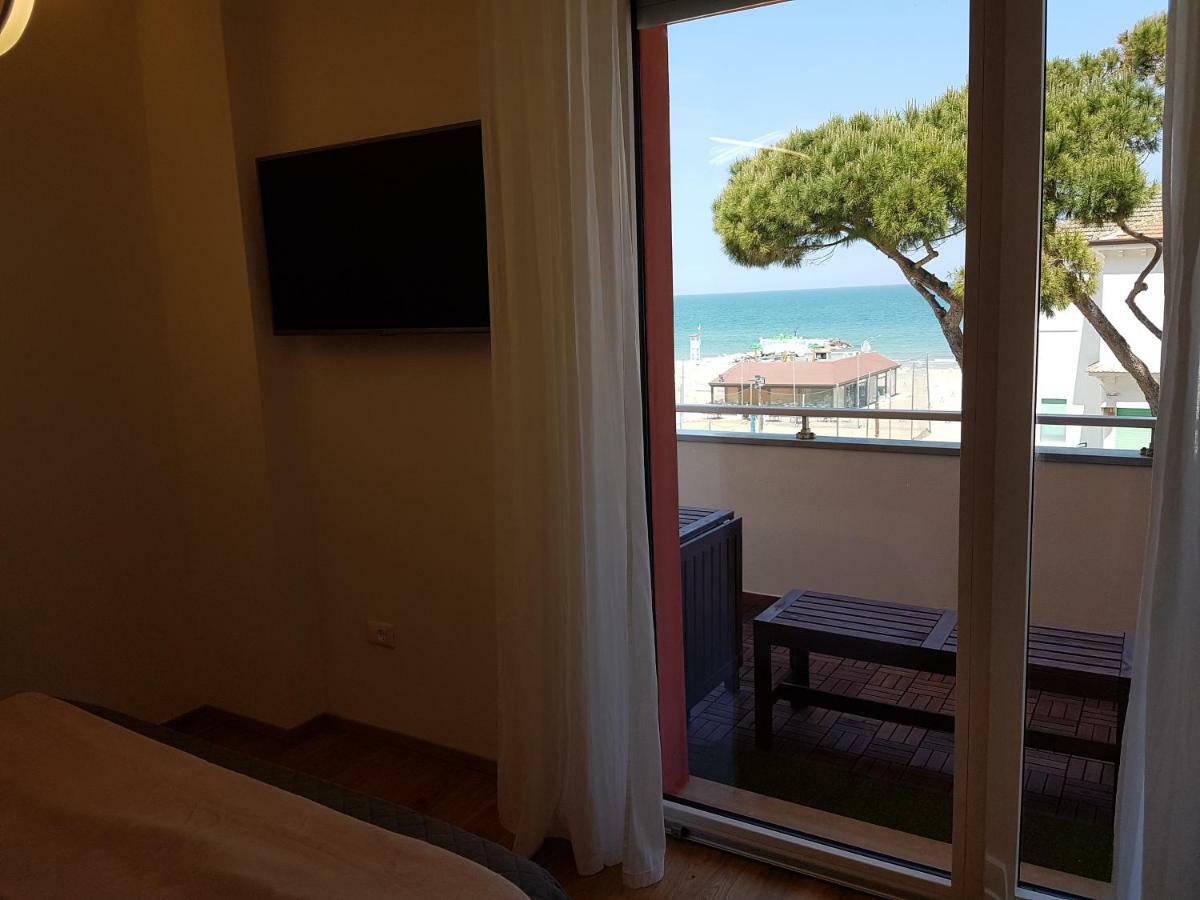 Apartamento Crima Mare Luxury Misano Adriatico Exterior foto